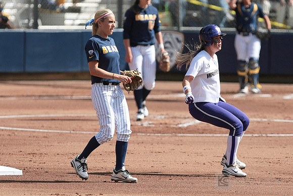 Softball: Washington vs Cal