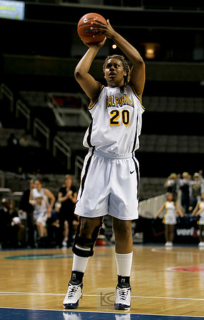 Devanei Hampton