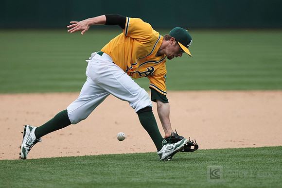 MLB: Chicago White Sox at Oakland Athletics