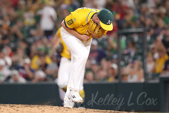 Atlanta Braves v Athletics