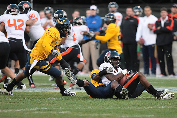 NCAA Football: Oregon State at California
