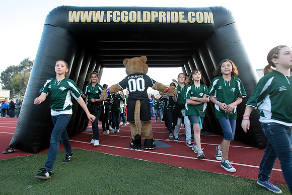 FC Gold Pride vs Sky Blue FC