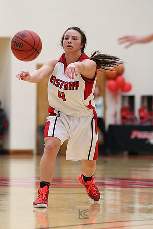 Cal State East Bay Pioneers guard Shannon Bland (4)