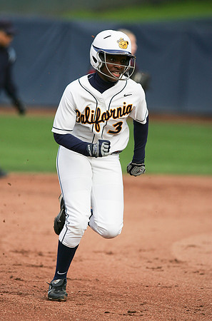 Cal Softball vs Santa Clara