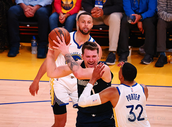 NBA: Playoffs-Dallas Mavericks at Golden State Warriors