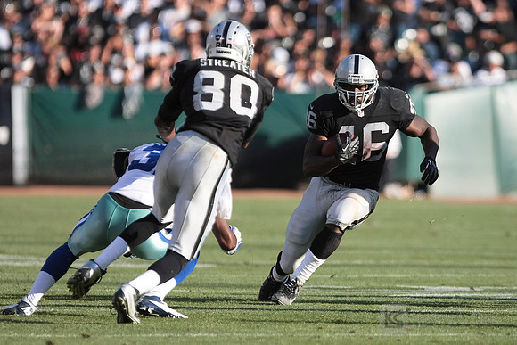 NFL: Preseason-Dallas Cowboys at Oakland Raiders