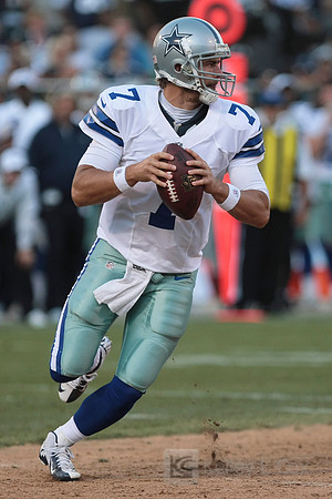 NFL: Preseason-Dallas Cowboys at Oakland Raiders