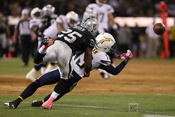 NFL: San Diego Chargers at Oakland Raiders