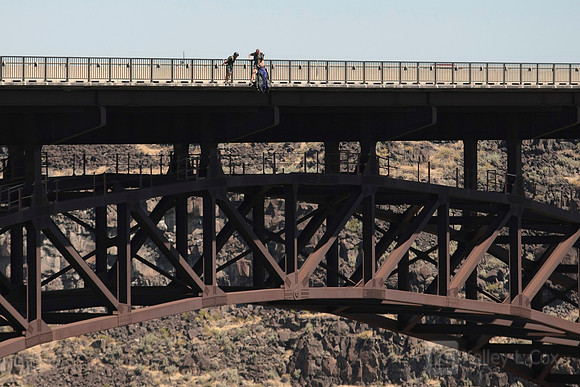 BASE Jumping