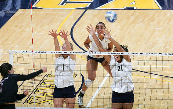 Cal Women's Volleyball vs Stanford