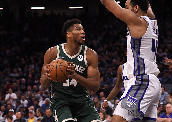 NBA: Milwaukee Bucks at Sacramento Kings