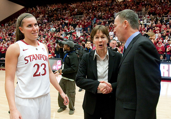 NCAA WOMEN'S BASKETBALL 2010 - Dec 30 - Connecticut at Stanford