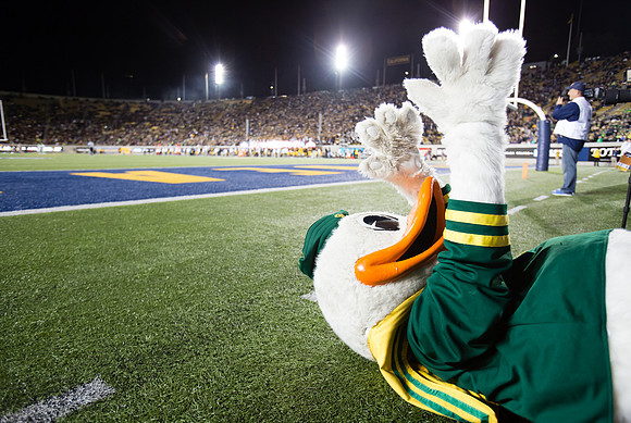 NCAA Football: Oregon at California