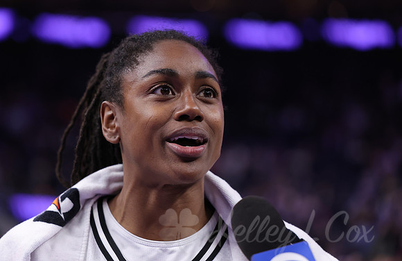 WNBA: Connecticut Sun at Golden State Valkyries