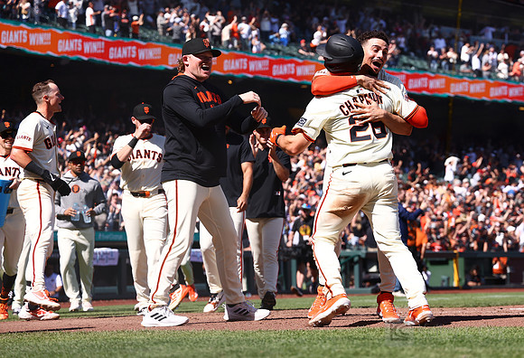 MLB: Cincinnati Reds at San Francisco Giants