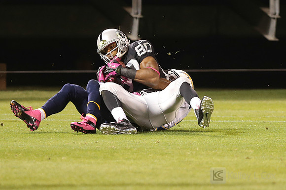 NFL: San Diego Chargers at Oakland Raiders