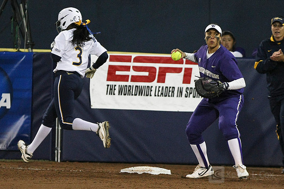 Softball: Cal vs Washington