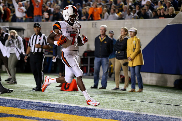 NCAA Football: Oregon State at California