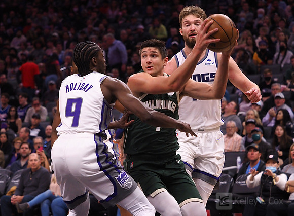 NBA: Milwaukee Bucks at Sacramento Kings