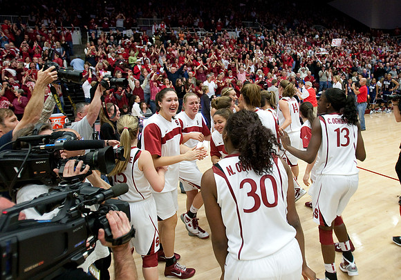 NCAA WOMEN'S BASKETBALL 2010 - Dec 30 - Connecticut at Stanford