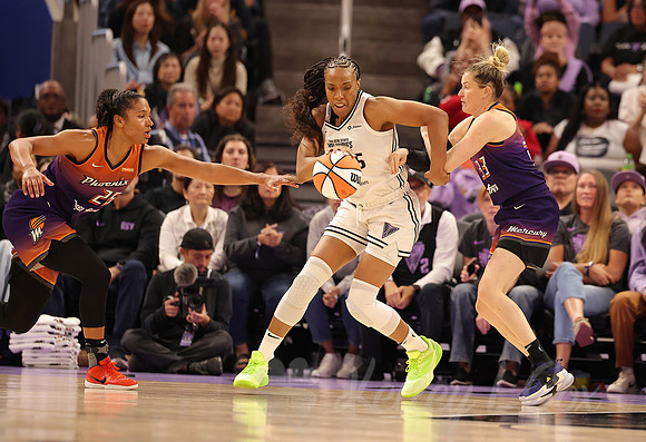 WNBA: Phoenix Mercury at Golden State Valkyries