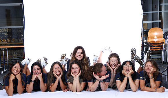 Michelle Woo, Camila Zignaigo-Saldarriaga, Marie-Agnes Fischer, Constance Fouillet, Claudia Lara Miravitlles, Adora Liu, Jasmine Kahler, Anna Molloy