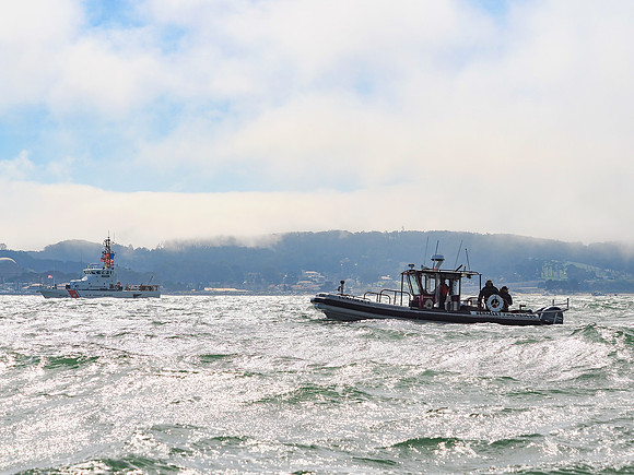 Berkeley Fire Rescue Boat: Blue Angels Air Show