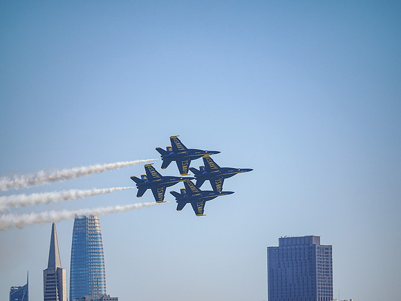 Berkeley Fire Rescue Boat: Blue Angels Air Show