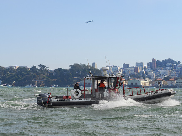 Berkeley Fire Rescue Boat: Blue Angels Air Show