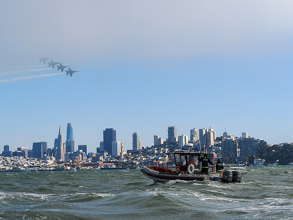 Berkeley Fire Rescue Boat: Blue Angels Air Show