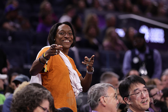 WNBA: New York Liberty at Golden State Valkyries