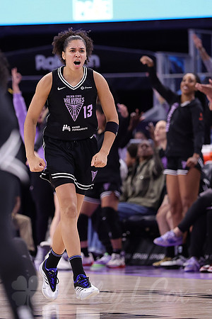 WNBA: New York Liberty at Golden State Valkyries