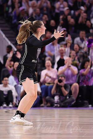 WNBA: New York Liberty at Golden State Valkyries