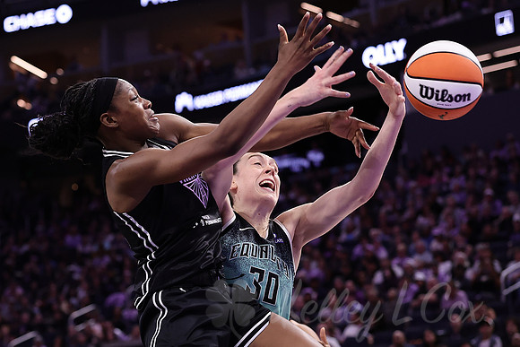 WNBA: New York Liberty at Golden State Valkyries