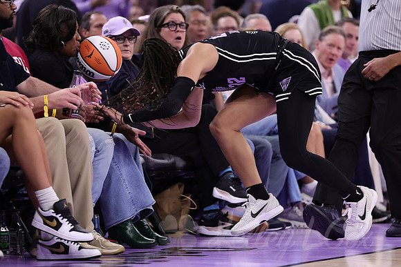 WNBA: New York Liberty at Golden State Valkyries