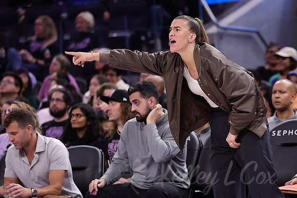 WNBA: New York Liberty at Golden State Valkyries