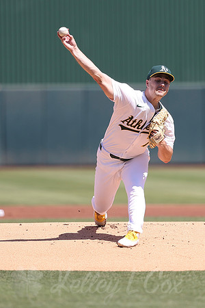 Texas Rangers v Athletics