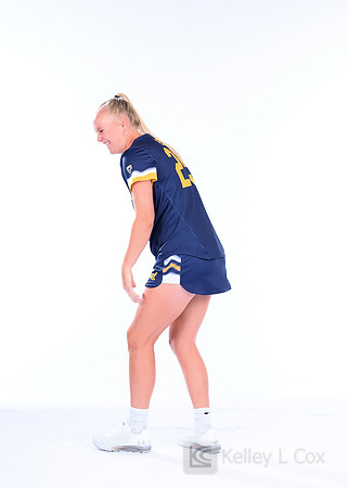 Amanda Morse (25)
