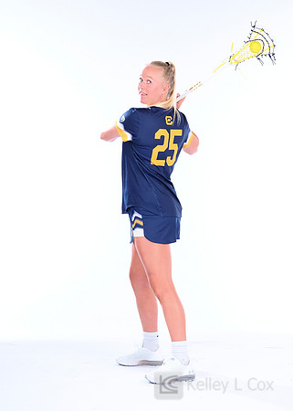 Amanda Morse (25)
