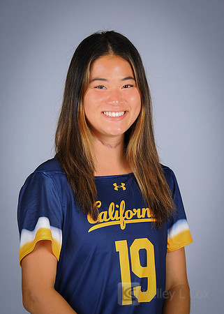 Mya Wang (19)