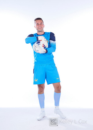 Collin Travasos (24)