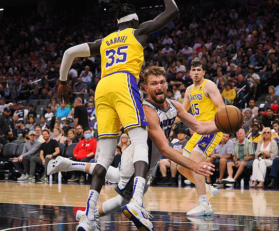 NBA: Preseason-Los Angeles Lakers at Sacramento Kings