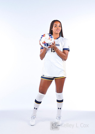 Courtney Boone (19)