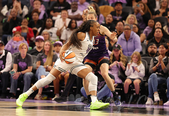 WNBA: Phoenix Mercury at Golden State Valkyries