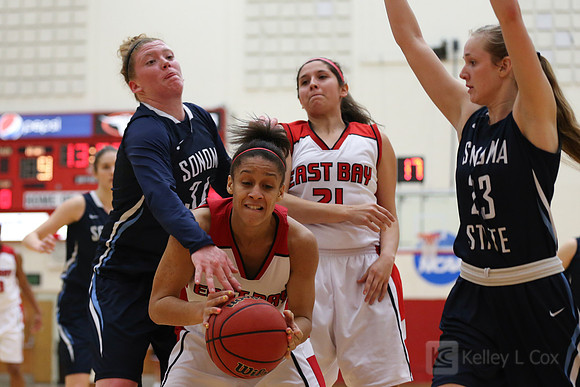 Cal State East Bay Pioneers forward Bianca Littleton (14)