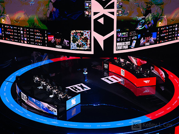 ESports: League of Legends World Championship