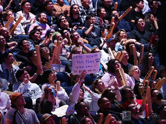 ESports: League of Legends World Championship