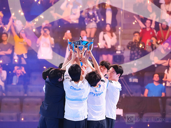 ESports: League of Legends World Championship
