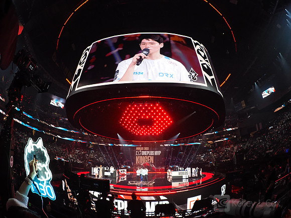 ESports: League of Legends World Championship