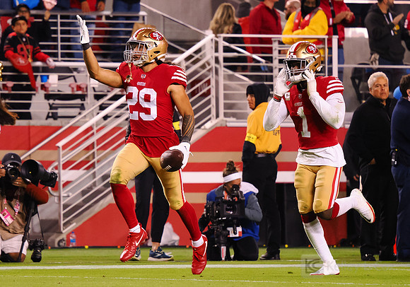 NFL: Los Angeles Chargers at San Francisco 49ers